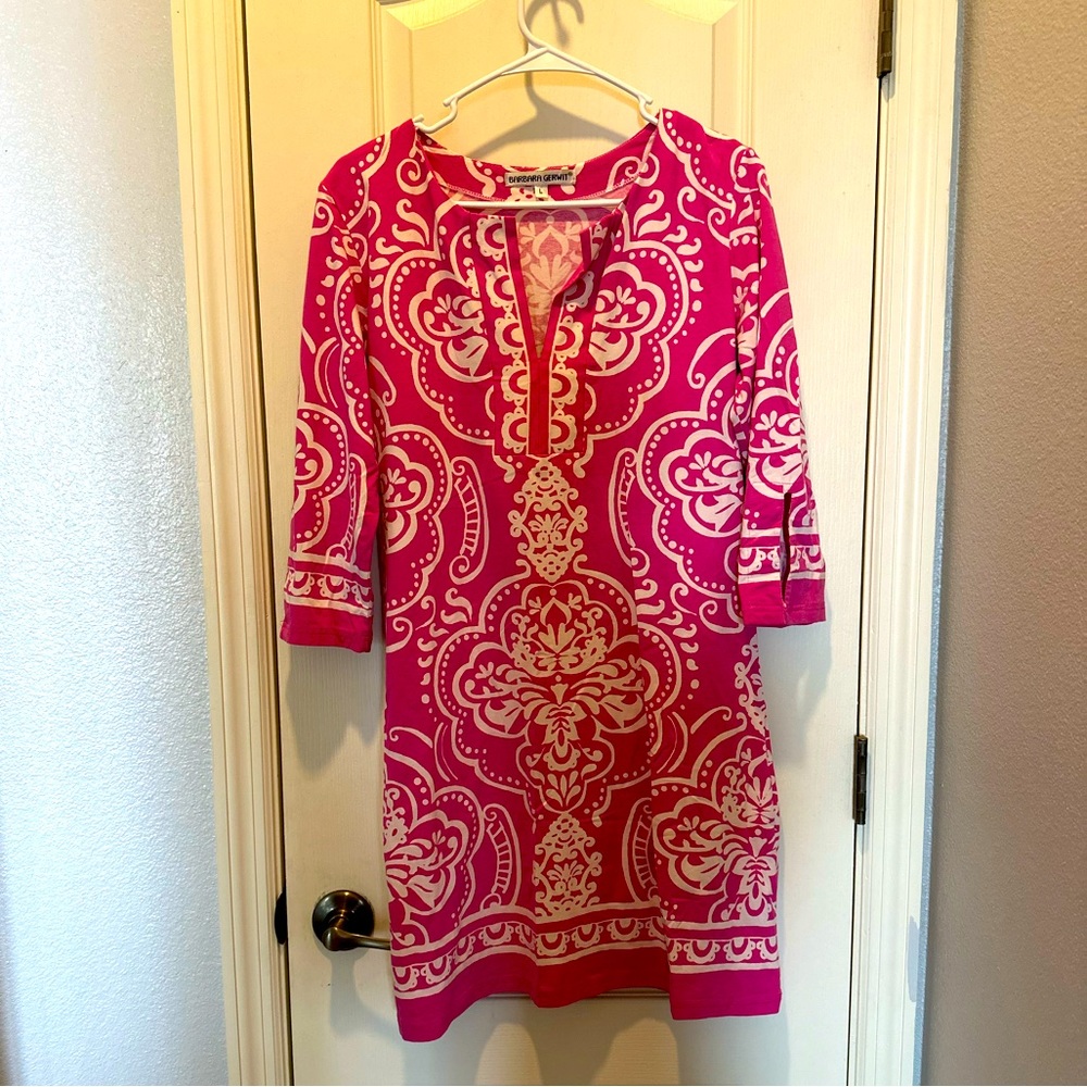 Barbara Gerwit pink paisely
